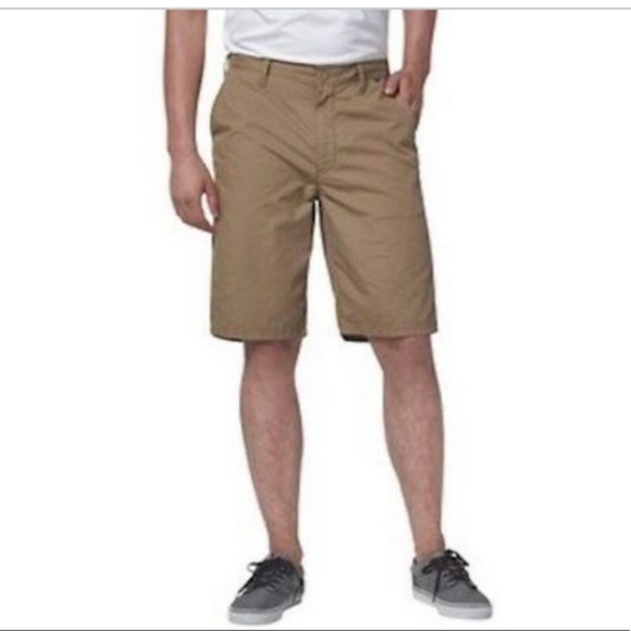 Vans Other - NWT VANS Men’s Splitter-B Skate Shorts Beige Khaki